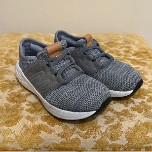 Toddler gray size 8 kids' New Balance v2 Cruz fresh foam slip-ons